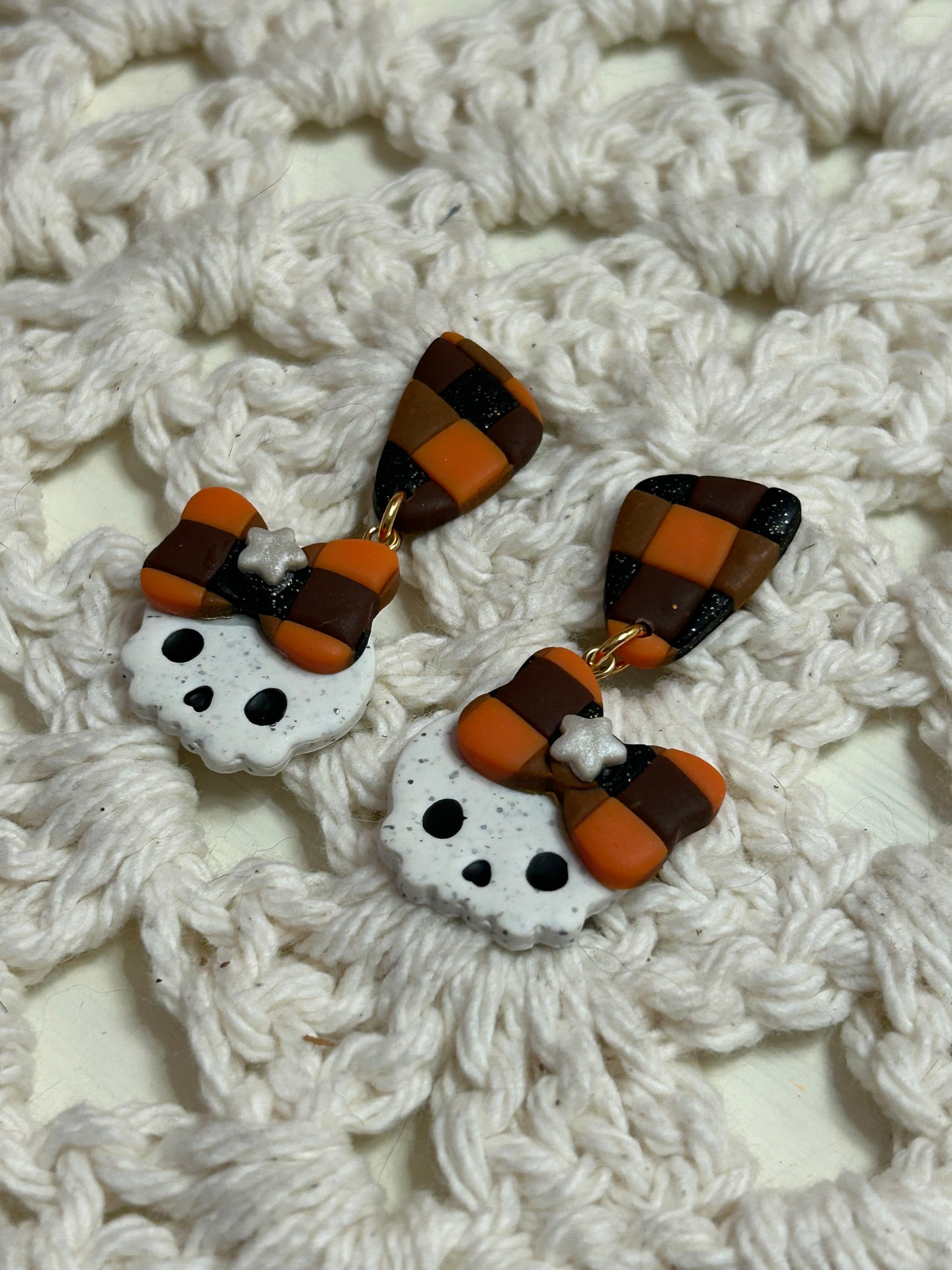 Orange plaid skulls