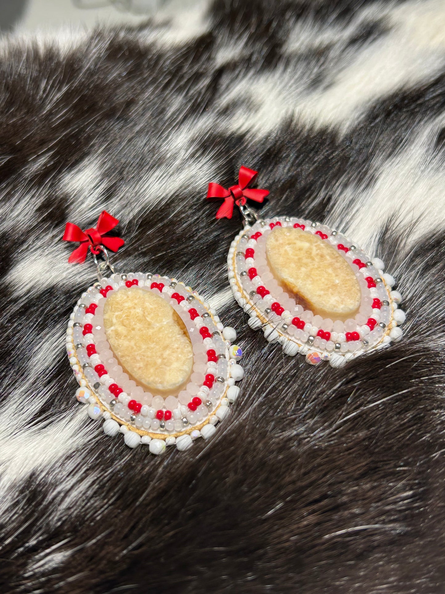 Candycane ivory earrings