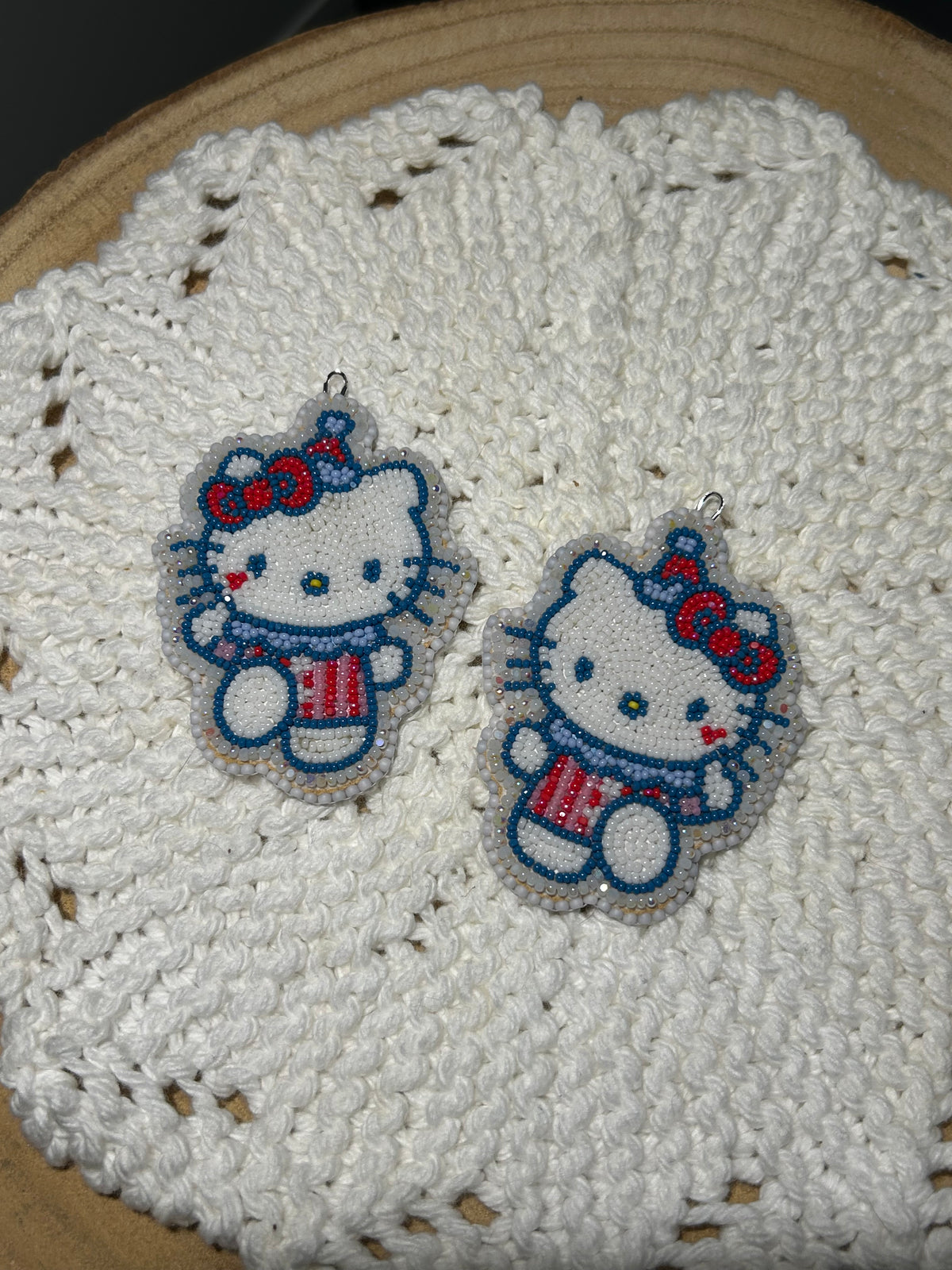 Hello kitty clown
