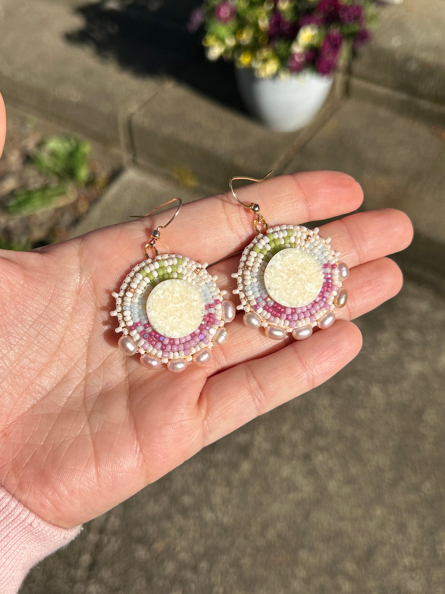 Pretty pearls ivory earrings