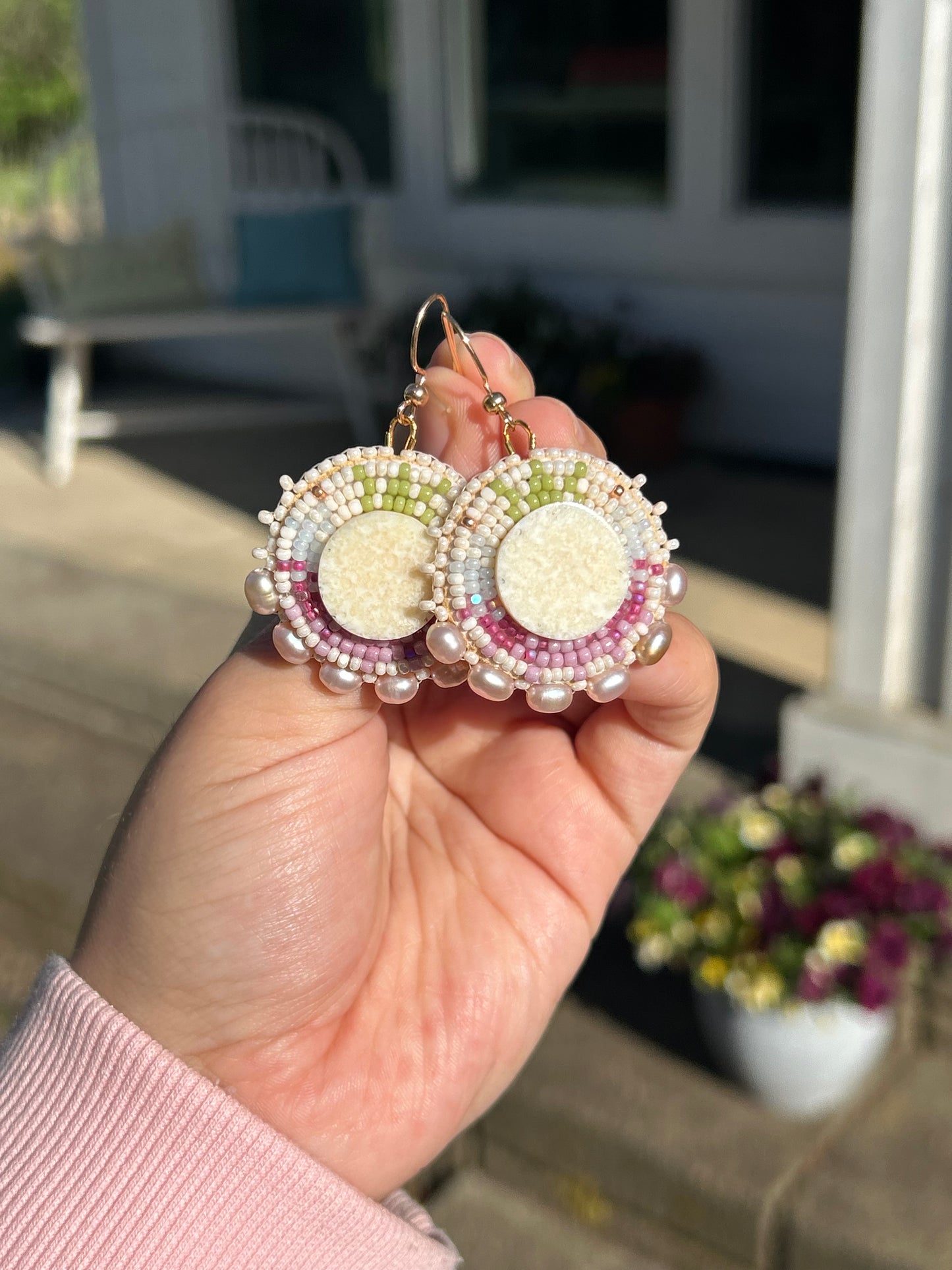 Pretty pearls ivory earrings