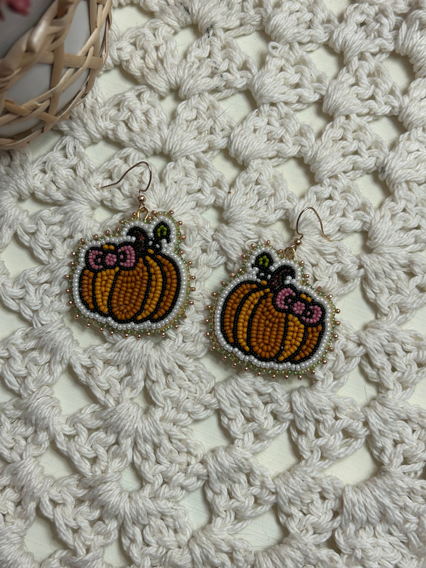 Hello kitty pumpkins (round)